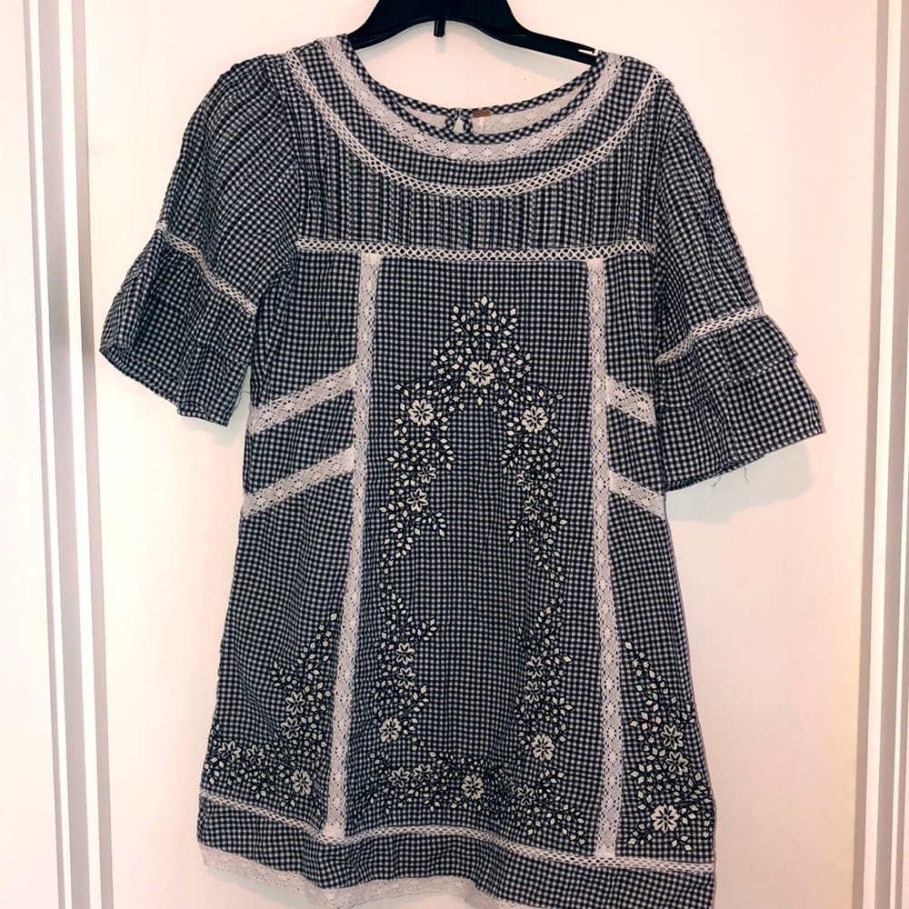 Free People Embroidered Dress Size Small
